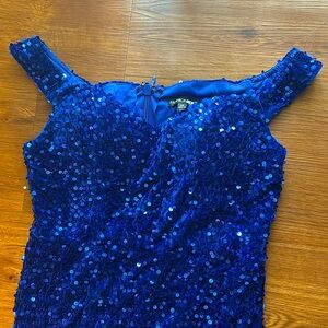 Beautiful Sparkling Royal Blue Prom/Formal Dress with Train